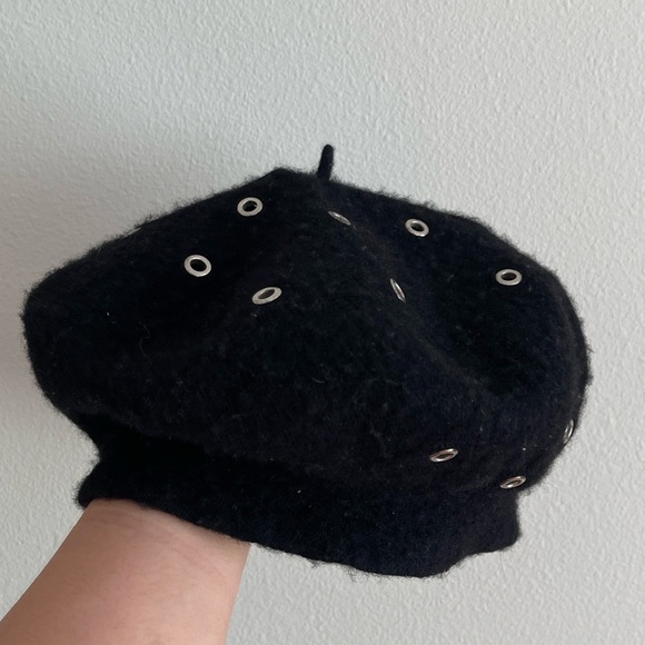 Jones New York Wool Black Beret with Silver Eyelets main image 7